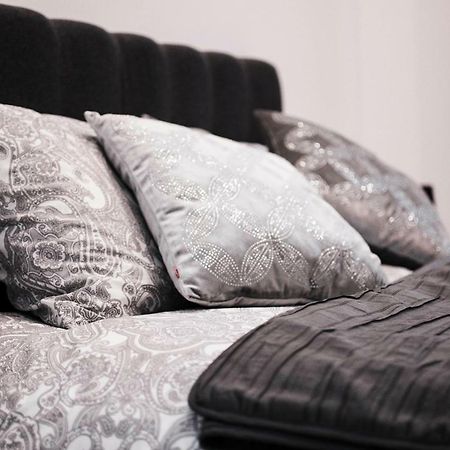 Cracow Jacuzzi Apartments - Silver Room Краків Екстер'єр фото